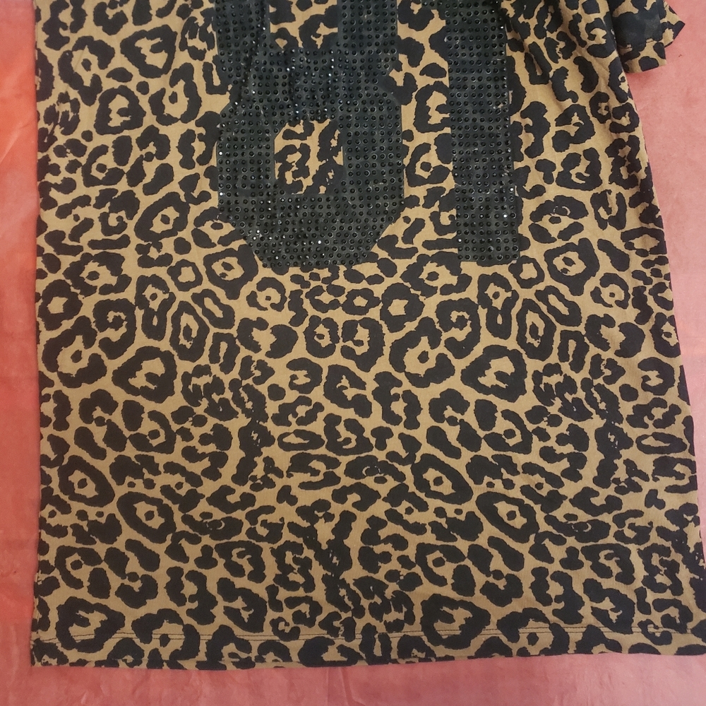 Guess Leopard Print "81" Stamped Tunic short sleeve  XSmall Preloved Viintage - Picture 10 of 16
